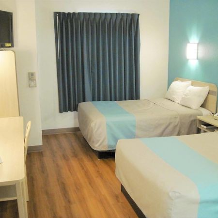 Motel 6-Avoca, Ia Ngoại thất bức ảnh